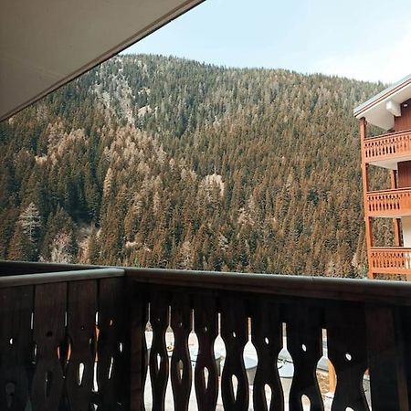 Appartement Aux Pieds Des Pistes Modane Exterior photo